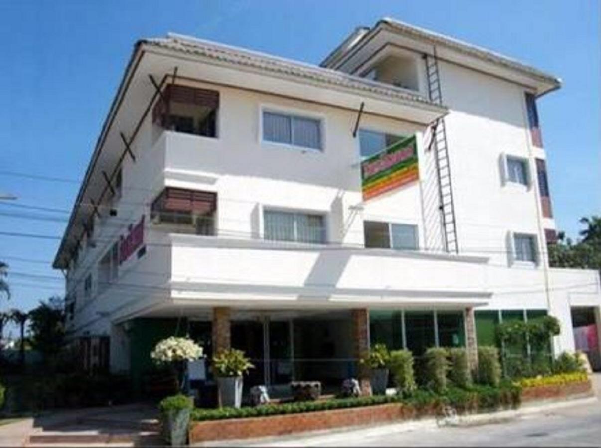 Rinradee Place Buri Ram Zewnętrze zdjęcie