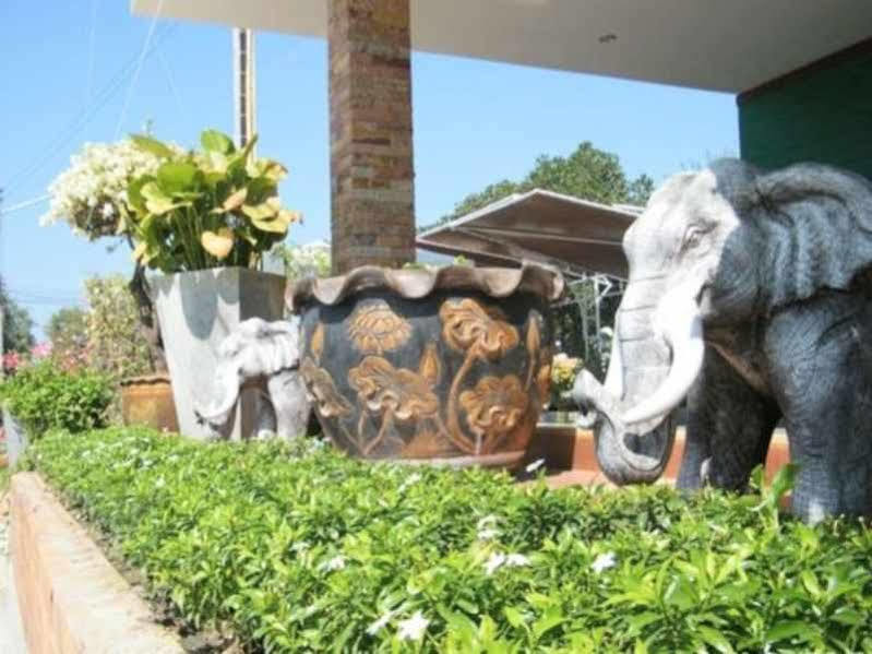Rinradee Place Buri Ram Zewnętrze zdjęcie