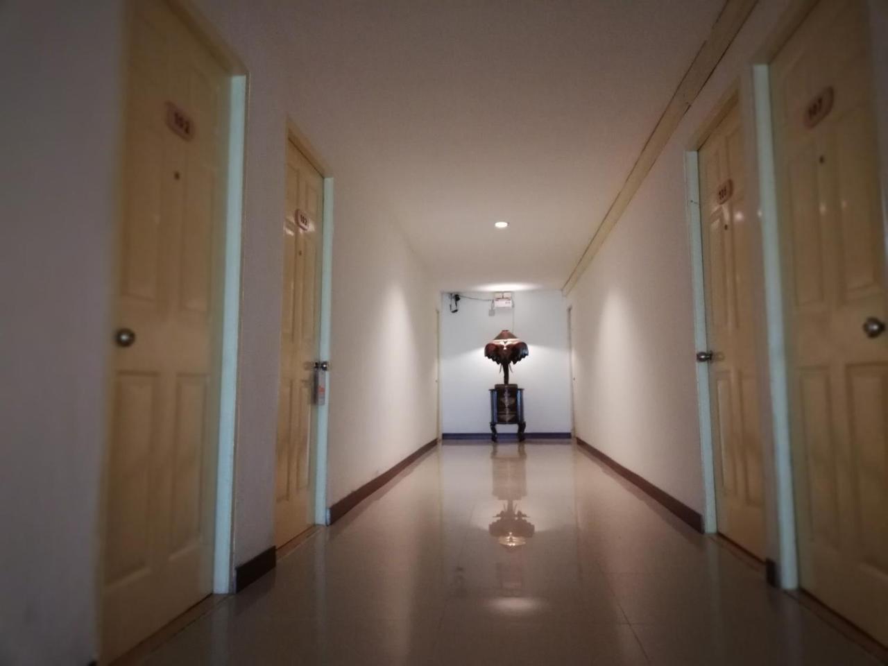 Rinradee Place Buri Ram Zewnętrze zdjęcie